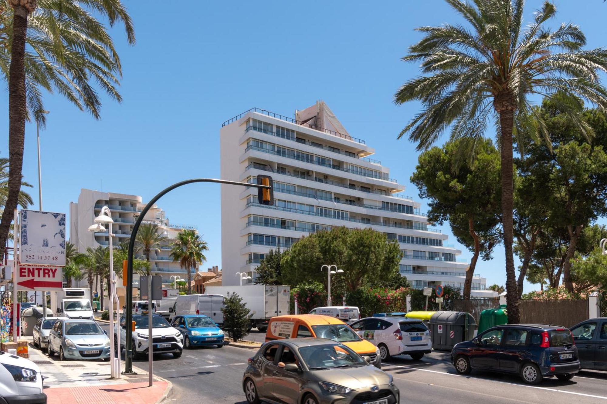 Apartment Stunning Beachfront With Sea Views Benalmadena